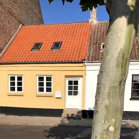 Torvet 19 - Maribo Villa Exteriör bild