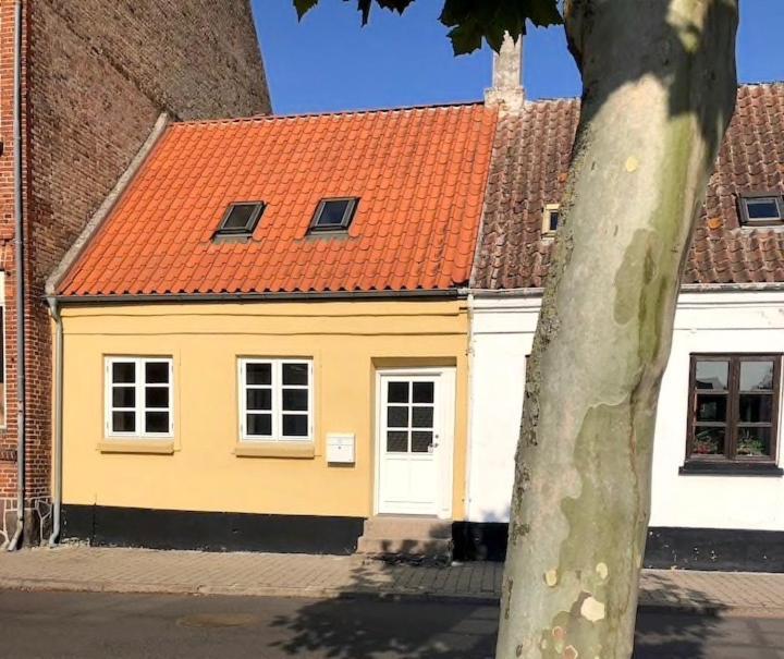 Torvet 19 - Maribo Villa Exteriör bild